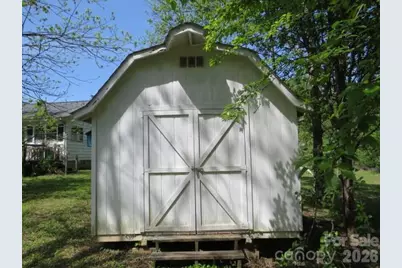 736 Country Club Drive, State Road, NC 28676 - Photo 26