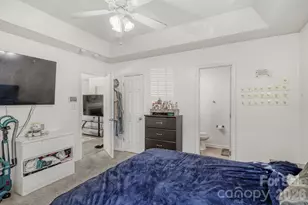 1412 Bells Knox Rd, Charlotte, NC 28214 - Photo 16