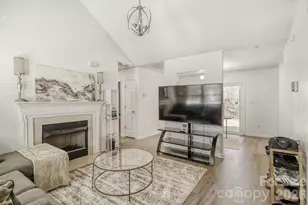 1412 Bells Knox Rd, Charlotte, NC 28214 - Photo 12