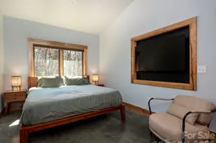 858 Mills Gap Rd, Fletcher, NC 28732 - Photo 12