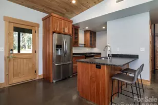 858 Mills Gap Rd, Fletcher, NC 28732 - Photo 4