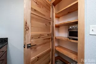 858 Mills Gap Rd, Fletcher, NC 28732 - Photo 6