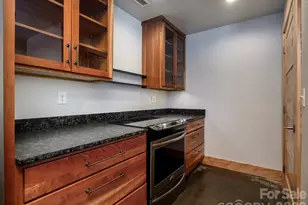 858 Mills Gap Rd, Fletcher, NC 28732 - Photo 8
