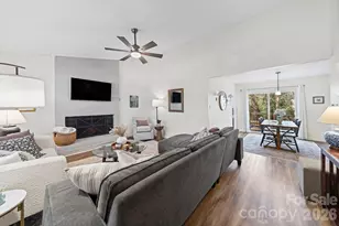 5019 Rolling Oak Ln, Charlotte, NC 28227 - Photo 6