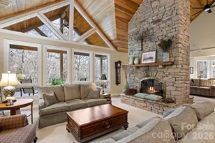 175 Overlook Dr, Flat Rock, NC 28731 - Photo 6