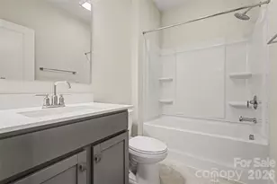 4768 Americana Ave, Charlotte, NC 28215 - Photo 32