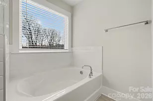 4768 Americana Ave, Charlotte, NC 28215 - Photo 20