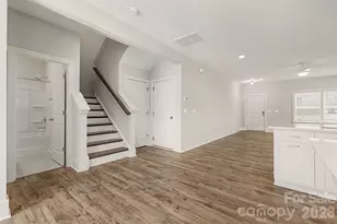 4768 Americana Ave, Charlotte, NC 28215 - Photo 14