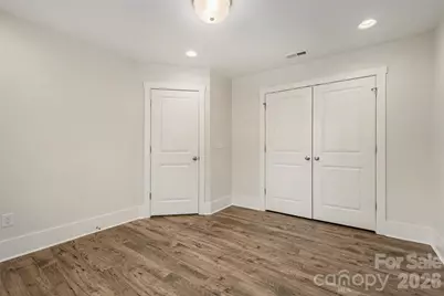 4768 Americana Avenue, Charlotte, NC 28215 - Photo 24