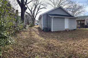 132 E Lacy St, Chester, SC 29706 - Photo 18