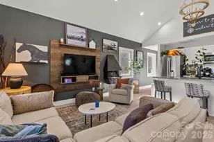 221 Newbold St, Lincolnton, NC 28092 - Photo 6