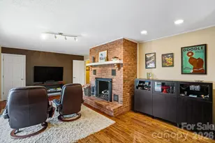 7 Brushwood Rd, Asheville, NC 28804 - Photo 12