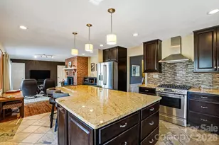 7 Brushwood Rd, Asheville, NC 28804 - Photo 10