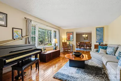 7 Brushwood Road, Asheville, NC 28804 - Photo 4