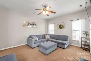 3943 Huntmeadow Dr, Charlotte, NC 28269 - Photo 22