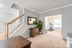 3943 Huntmeadow Dr, Charlotte, NC 28269 - Photo 12