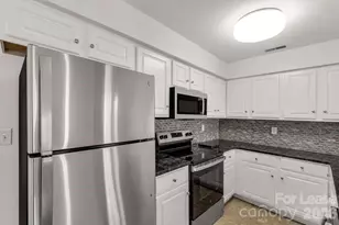 402 Sweetgum Dr, Fort Mill, SC 29715 - Photo 6