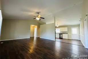 2499 Brookwood Rd, Lincolnton, NC 28092 - Photo 2
