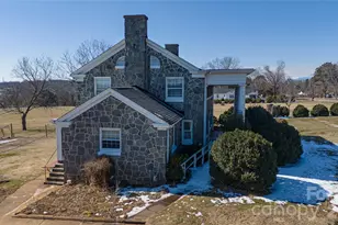 615 Carbon City Rd, Morganton, NC 28655 - Photo 14