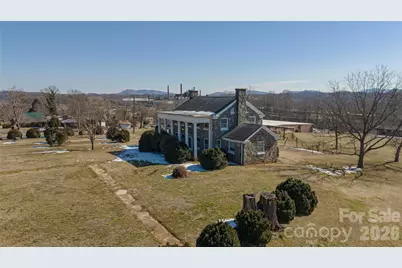 615 Carbon City Road, Morganton, NC 28655 - Photo 6