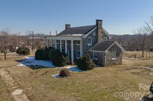 615 Carbon City Rd, Morganton, NC 28655 - Photo 6