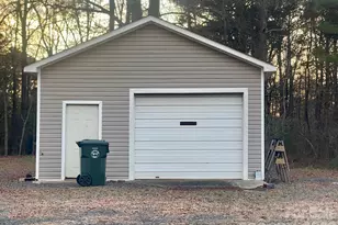 5833 Willowbrook St, Fort Lawn, SC 29714 - Photo 2