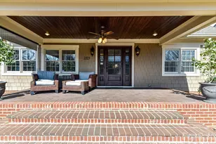 2215 Hassell Pl, Charlotte, NC 28209 - Photo 4