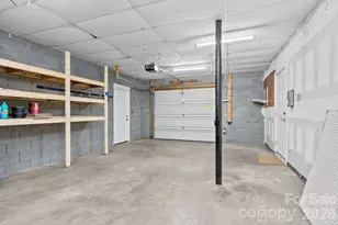 71 Captains Dr, Candler, NC 28715 - Photo 30