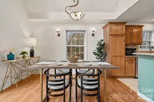 71 Captains Dr, Candler, NC 28715 - Photo 8