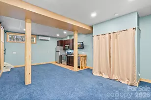 71 Captains Dr, Candler, NC 28715 - Photo 26