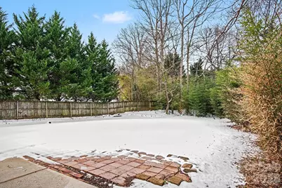 13316 Woodland Farm Drive, Charlotte, NC 28215 - Photo 24