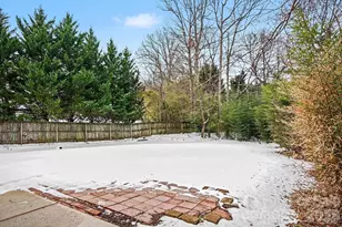 13316 Woodland Farm Dr, Charlotte, NC 28215 - Photo 24