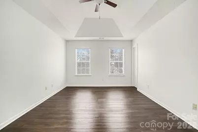 13316 Woodland Farm Drive, Charlotte, NC 28215 - Photo 10