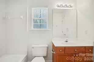 13316 Woodland Farm Dr, Charlotte, NC 28215 - Photo 20