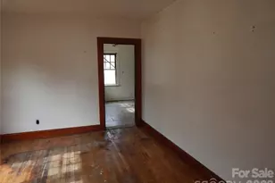 1084 Old Balsam Rd, Waynesville, NC 28786 - Photo 10