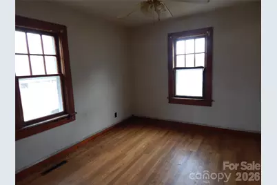 1084 Old Balsam Road, Waynesville, NC 28786 - Photo 12