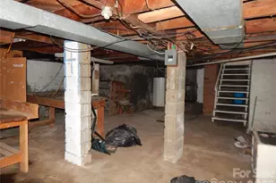 1084 Old Balsam Rd, Waynesville, NC 28786 - Photo 18