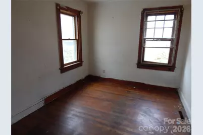 1084 Old Balsam Road, Waynesville, NC 28786 - Photo 16