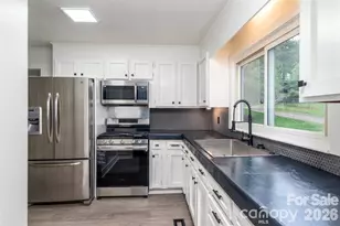 3205 Weston Ave, Gastonia, NC 28052 - Photo 16