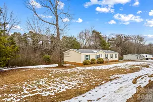 211 Forest Hollow Dr, Statesville, NC 28677 - Photo 46