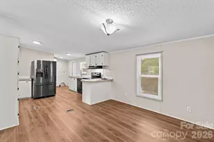 211 Forest Hollow Dr, Statesville, NC 28677 - Photo 18