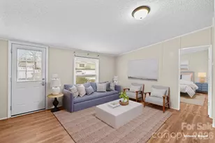 211 Forest Hollow Dr, Statesville, NC 28677 - Photo 6