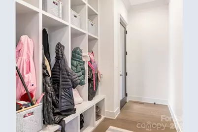 1919 Shoreham Drive, Charlotte, NC 28211 - Photo 16