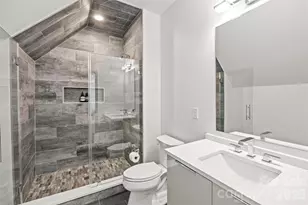 1919 Shoreham Dr, Charlotte, NC 28211 - Photo 46