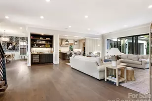 1919 Shoreham Dr, Charlotte, NC 28211 - Photo 14