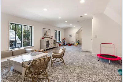 1919 Shoreham Drive, Charlotte, NC 28211 - Photo 34