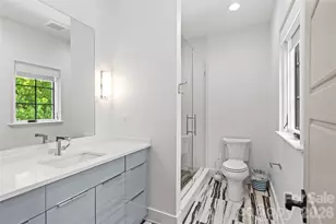 1919 Shoreham Dr, Charlotte, NC 28211 - Photo 34