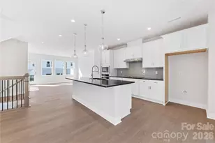 905 Archway Ln, Charlotte, NC 28217 - Photo 8