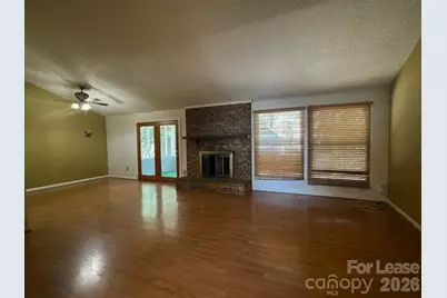 11515 Five Cedars Road, Charlotte, NC 28226 - Photo 6