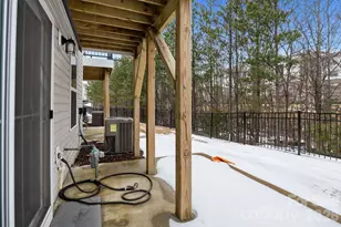 2307 Doby Crk Ln, Charlotte, NC 28262 - Photo 32